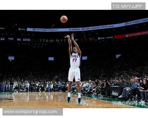 詹宁斯回顾后场组合埃奇库姆与马克西的默契令人期待