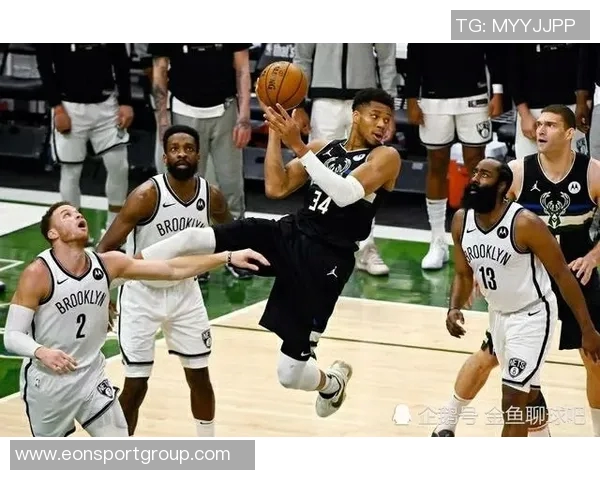 字母哥首次休赛期考虑外部选择引发尼克斯与雄鹿的谈判动态 字母哥首次休赛期考虑外部选择引发尼克斯与雄鹿的谈判动态