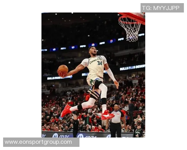 字母哥展望新赛季球队潜力称能打快节奏篮球防守将显著提升