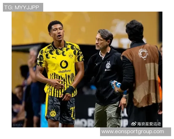 曼联密切关注小贝林厄姆动态有意明年一月租借他